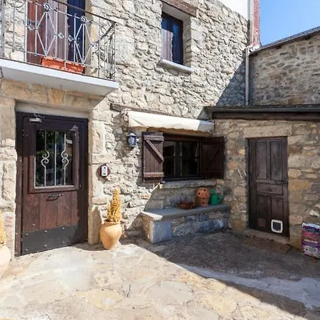 Holiday home Casa Marieta Escarrilla